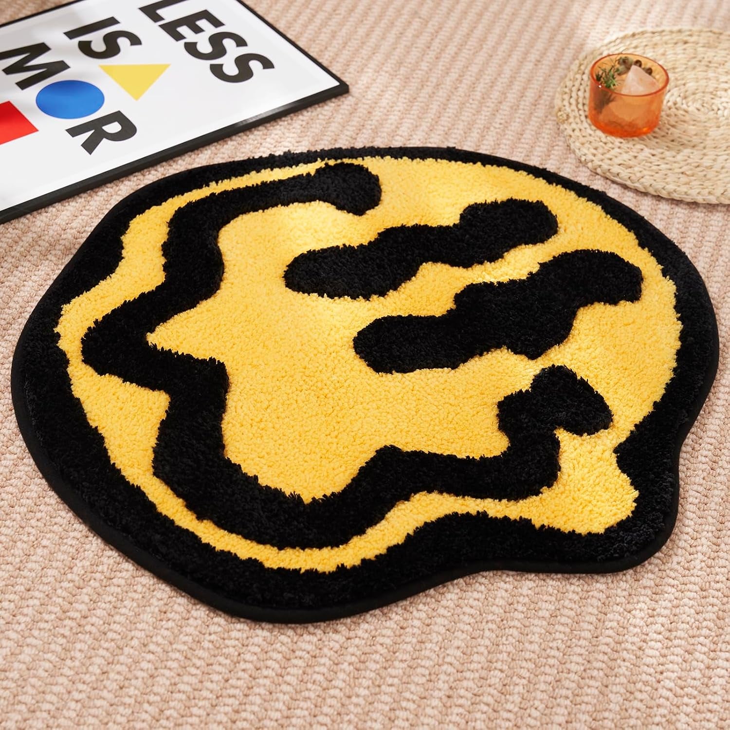 Trippy Happy Face Bath Mat Yellow - Cool Rugs for Bedroom, Hypebeast Rug, Hippie Rug Non-Slip, Cute Fun Funky Trendy Rug, Cool Decor for Bedroom Bathroom Hallway