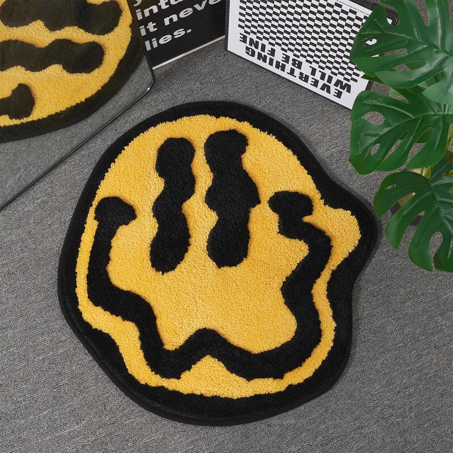 Trippy Happy Face Bath Mat Yellow - Cool Rugs for Bedroom, Hypebeast Rug, Hippie Rug Non-Slip, Cute Fun Funky Trendy Rug, Cool Decor for Bedroom Bathroom Hallway