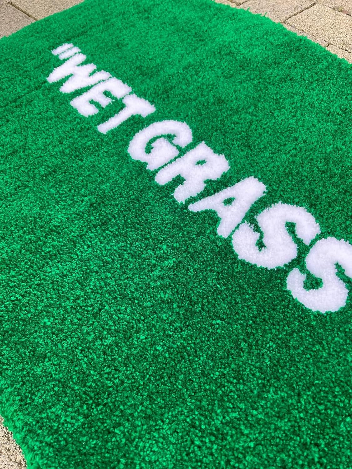 Wet Grass Rug - Tufted Hypebeast Rug - Handmade & Premium - 32 * 20In (80 * 50Cm) - Hypebeast Room Decor - off White Rug - Aesthetic Bape Rug -  Rug